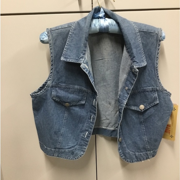 Studio Ease Jean vest - Picture 2 of 12